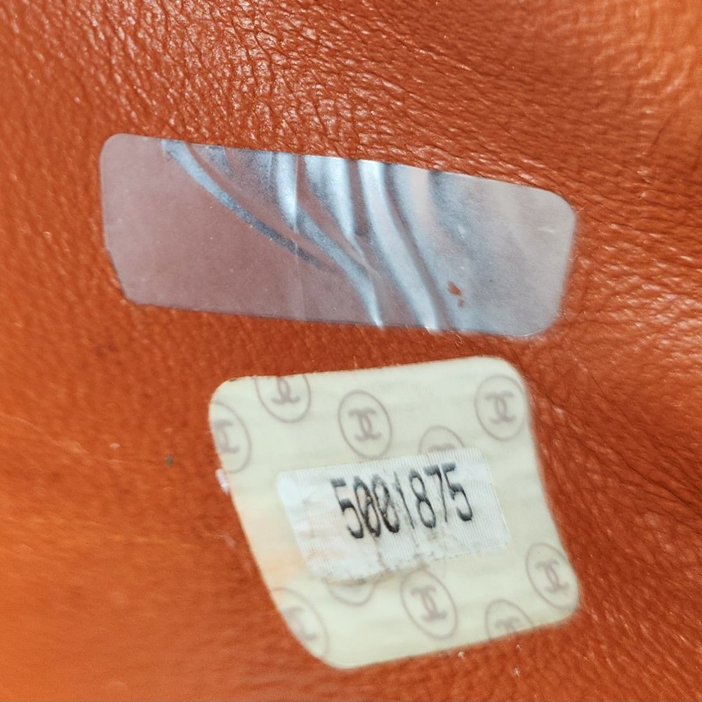 Chanel Matelasse Caviar Leather Shoulder Bag - Picture 11 of 16